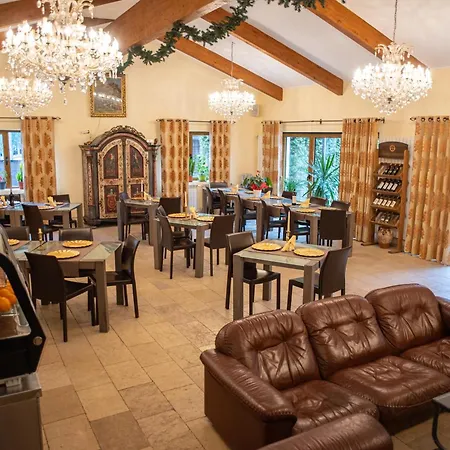 Ermitage 4* Buşteni